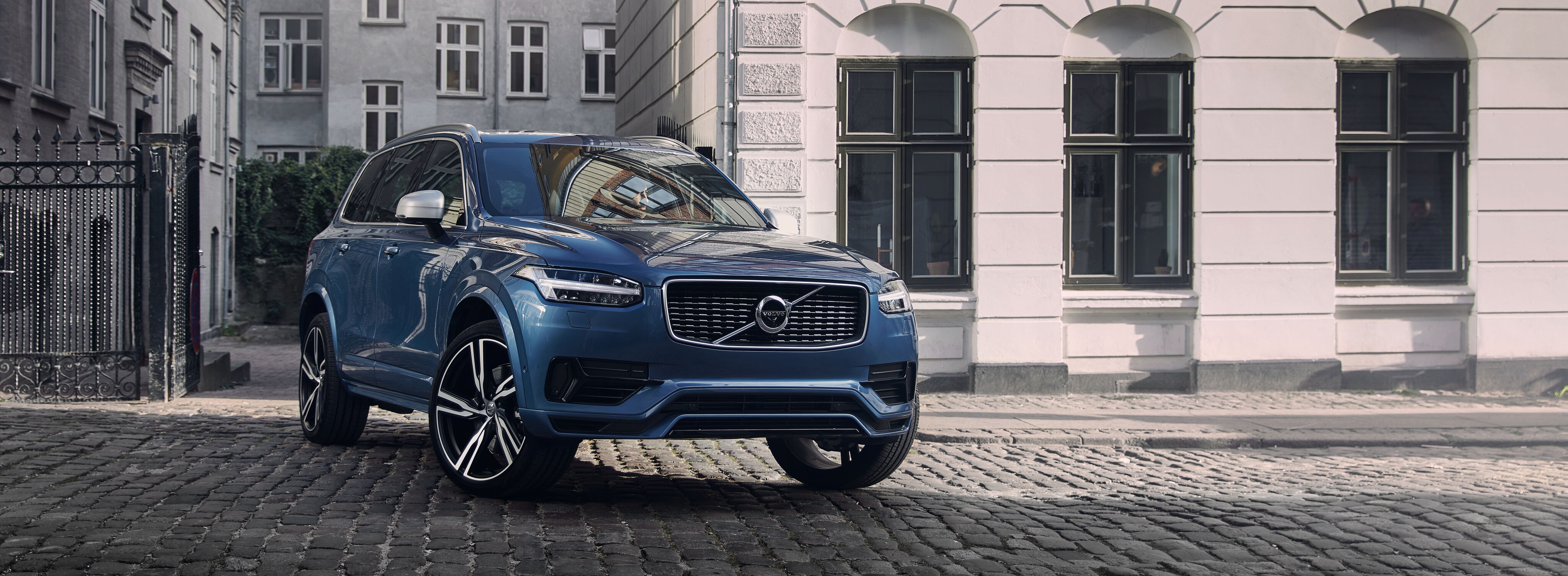New 2019 Volvo XC90