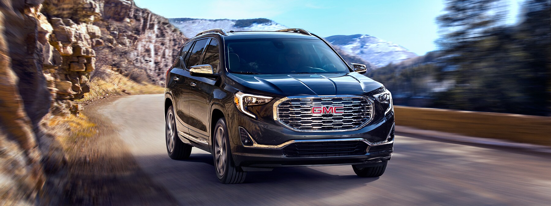 Terrain-SUV_04.jpg