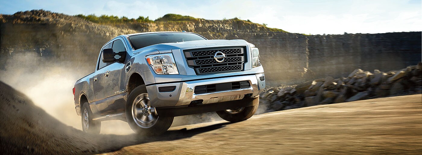 Titan-XD-Truck_03.jpg