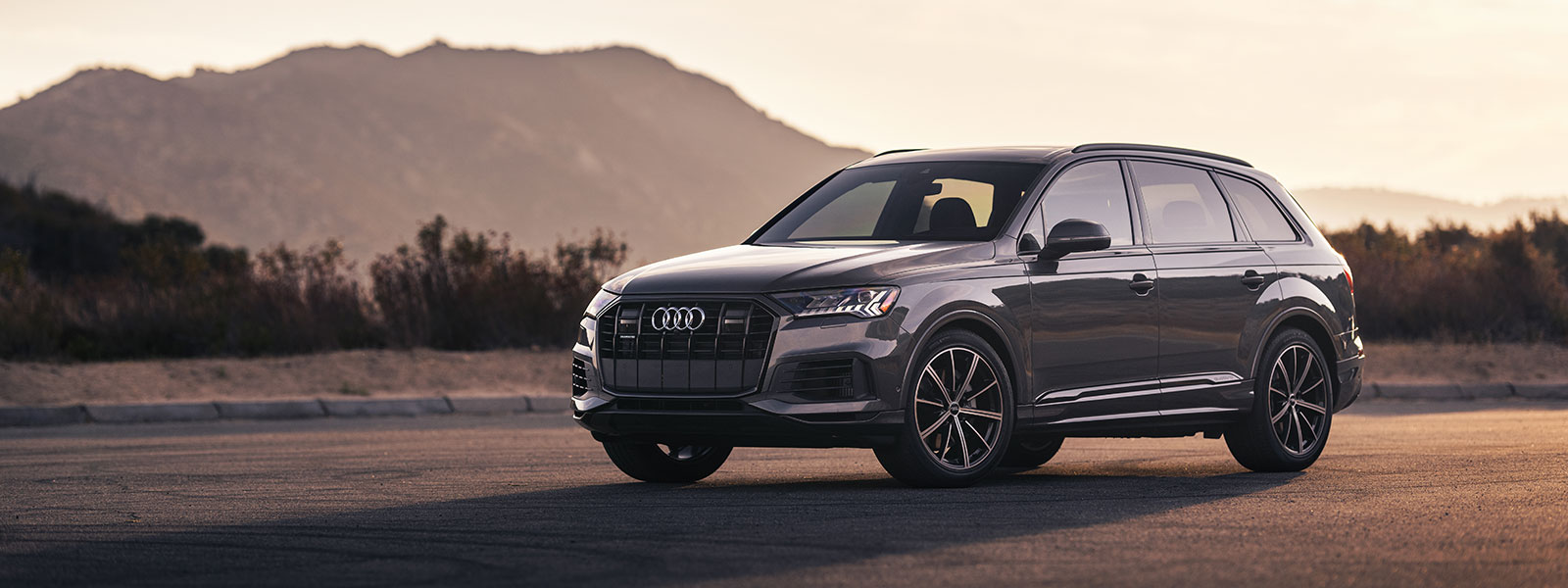 Q7-SUV_07.jpg