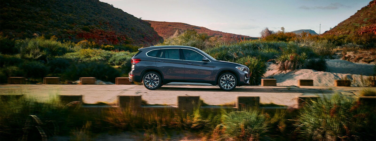 X1-SUV_02.jpg