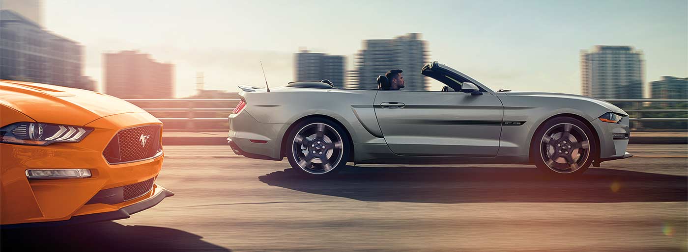 Mustang-Convertible_01.jpg