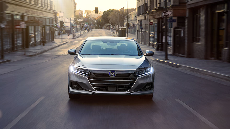 Accord-Hybrid-Sedan_02.jpg
