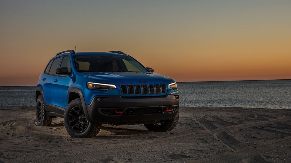 Cherokee-SUV_08.jpg