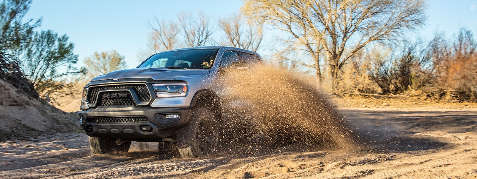 1500-Truck_06.jpg
