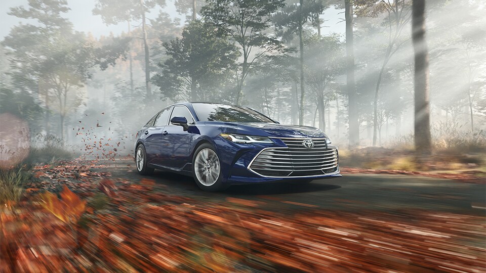 Avalon-Sedan_05.jpg