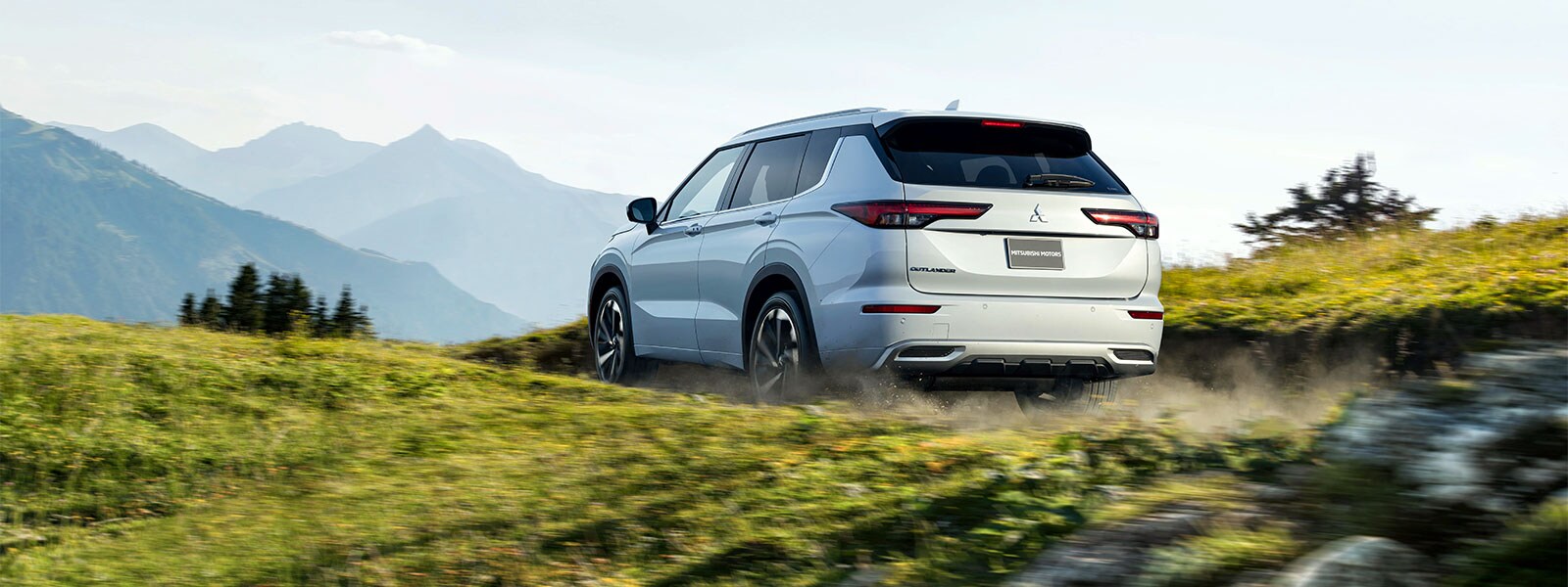 Outlander-SUV_05.jpg
