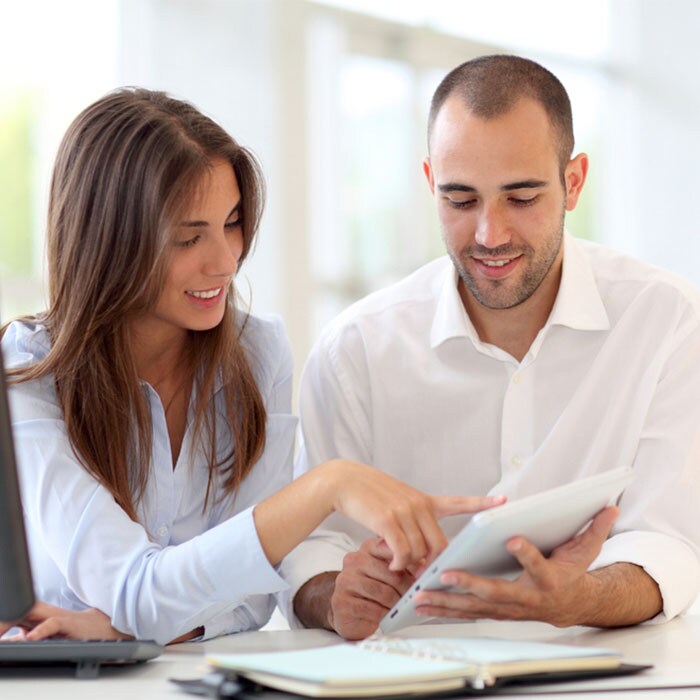Customer meeting with an automotive finance specialist