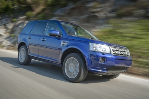 2011 Land Rover LR2 Photo Gallery