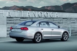 2012 Volkswagen Passat Photo Gallery
