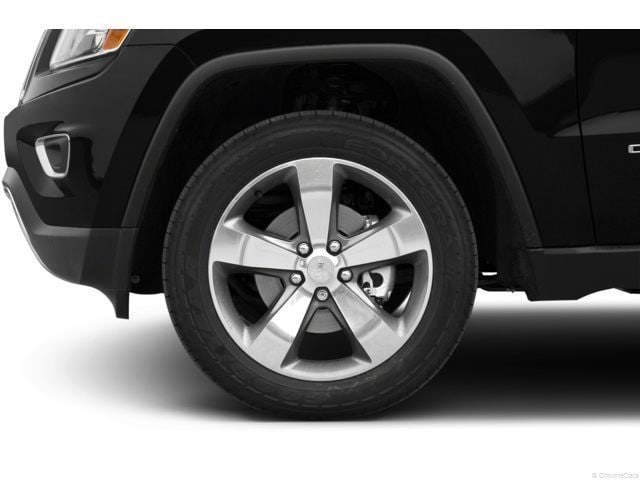 Jeep Grand Cherokees available in Independence, MO at Landmark Dodge Chrysler Jeep