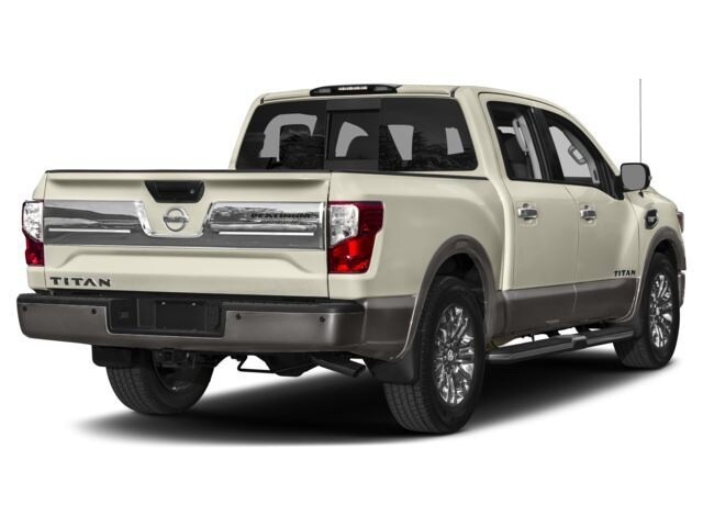 2017 Nissan Titan Platinum Reserve photo 2