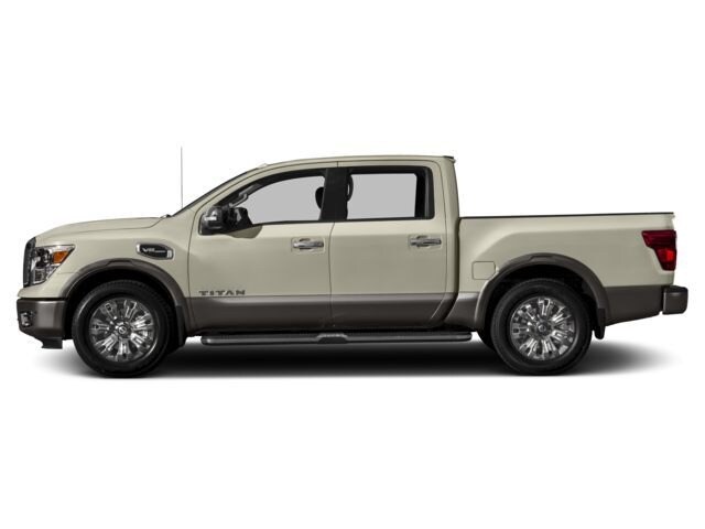 2017 Nissan Titan Platinum Reserve photo 3