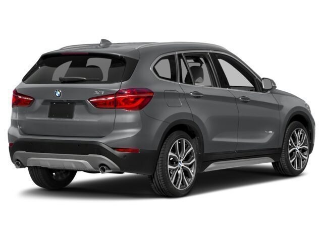 //images.dealer.com/autodata/us/640/2018/USC80BMS252A0/USC60BMS252A021002_2.jpg