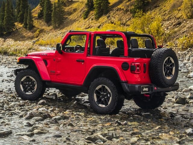 //images.dealer.com/autodata/us/640/2018/USC80JES011A0/USC80JES011B01301.jpg