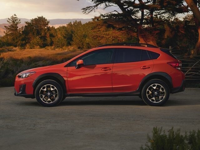 http://images.dealer.com/autodata/us/640/2018/USC80SUS091B1/USC80SUS091A01302.jpg