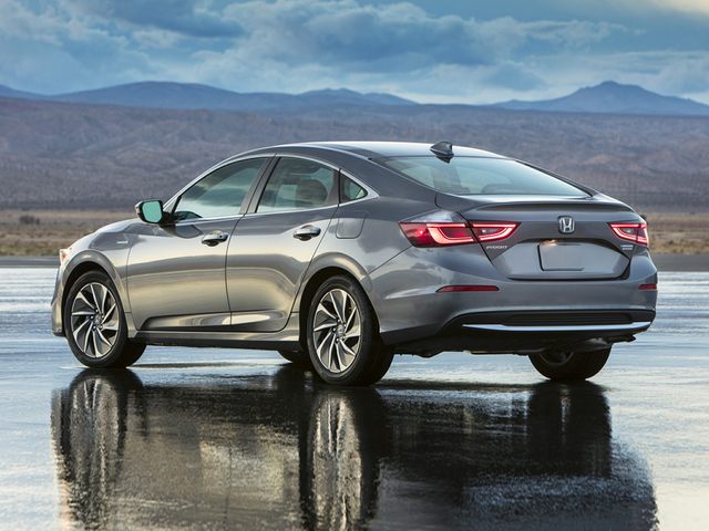 //images.dealer.com/autodata/us/640/2019/USC90HOC061C0/USC90HOC061C01301.jpg
