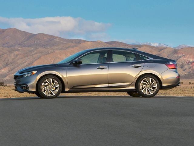//images.dealer.com/autodata/us/640/2019/USC90HOC061C0/USC90HOC061C01302.jpg