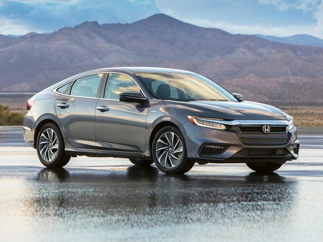 //images.dealer.com/autodata/us/640/2019/USC90HOC061C0/USC90HOC061C01308.jpg