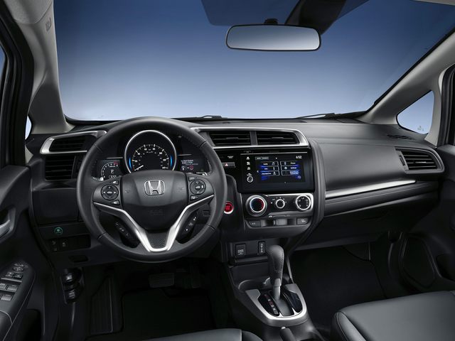 //images.dealer.com/autodata/us/640/2019/USC90HOC081B1/CAC80HOC081A01350.jpg
