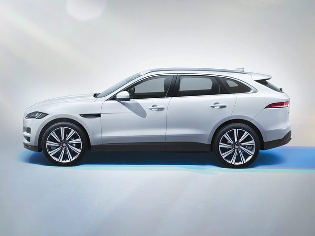 http://images.dealer.com/autodata/us/640/2019/USC90JAS011I0/USC70JAS011B01302.jpg