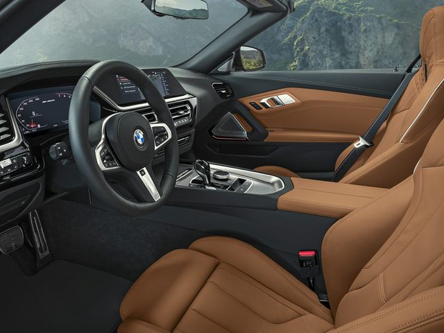 2020 BMW Z4 Front Seat