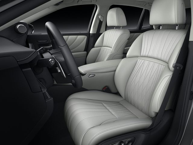 2021 Lexus LS Front Seat