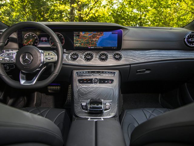 Mercedes-Benz CLS interior