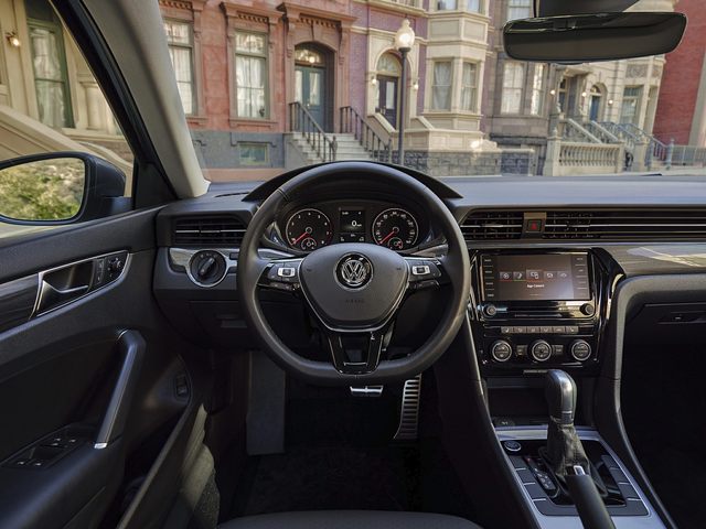 2021 Volkswagen Passat Front Seat