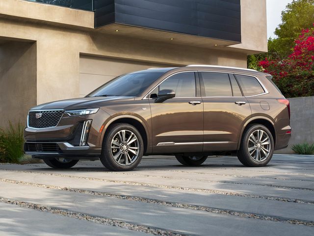 http://images.dealer.com/autodata/us/640/2022/USD20CAS082B0/USD00CAS082A01300.jpg
