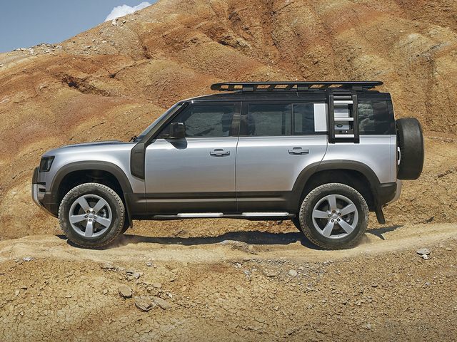 http://images.dealer.com/autodata/us/640/2022/USD20LRS132B0/USD00LRS131E01302.jpg