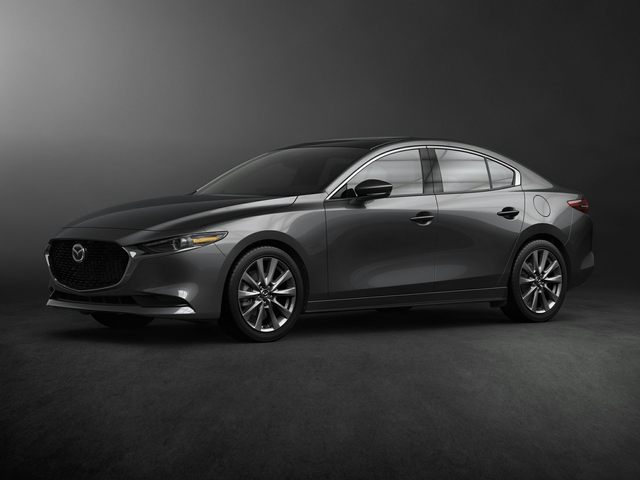 http://images.dealer.com/autodata/us/640/2022/USD20MAC171C0/USC90MAC173C01300.jpg