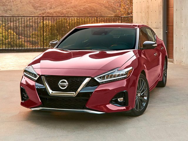 http://images.dealer.com/autodata/us/640/2022/USD20NIC051A0/USC90NIC051A01300.jpg