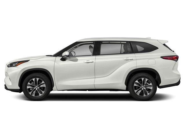 2022 Toyota Highlander XLE photo 3