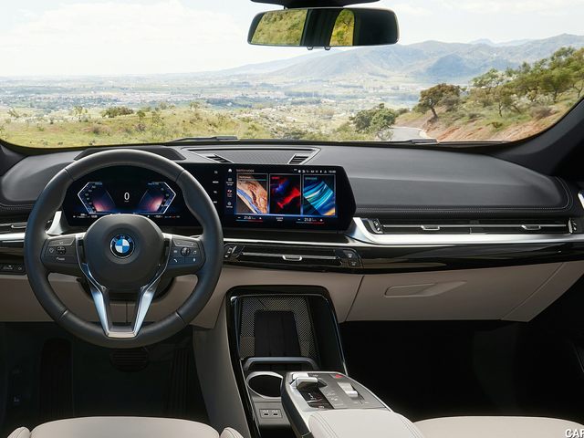 2023 BMW X1 Dashboard
