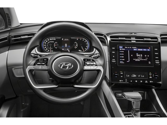 What is the interior of the 2023 Hyundai Tucson like?