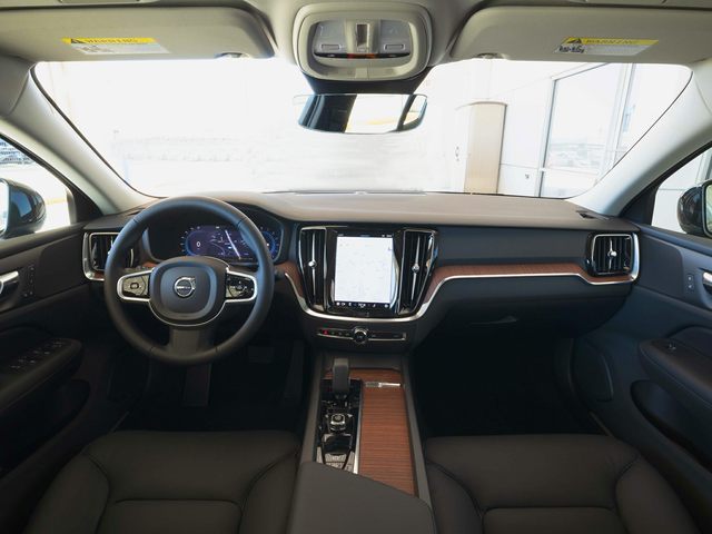 2024 Volvo S60 Interior
