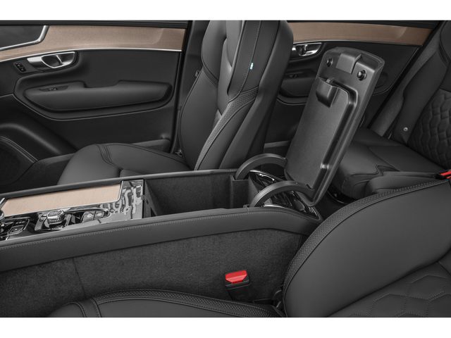 2025 Volvo XC90 Core - Photo 46