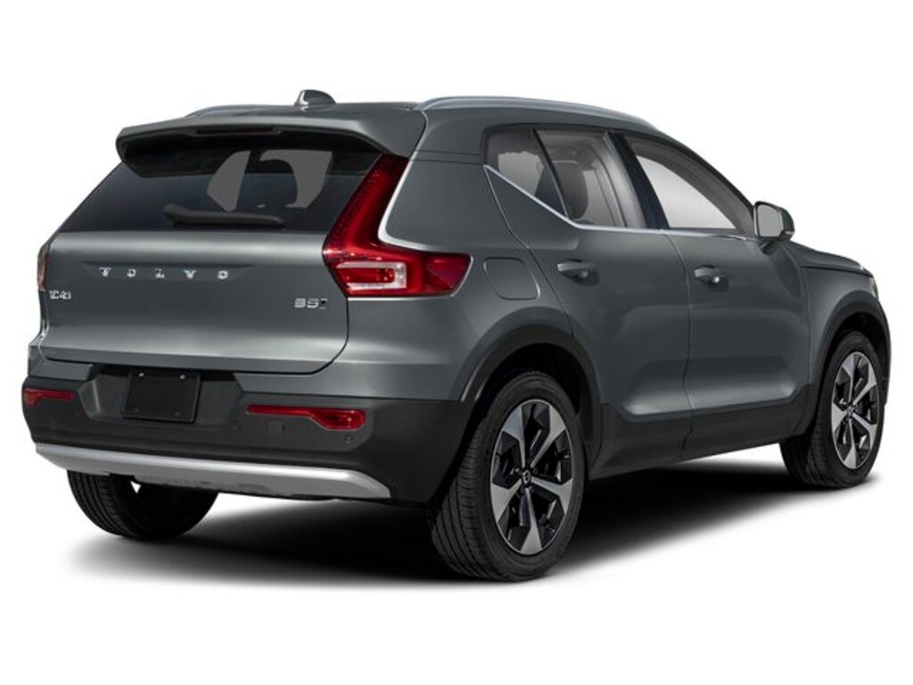 New 2025 Volvo XC40 B5 Plus Bright Theme in Burlingame