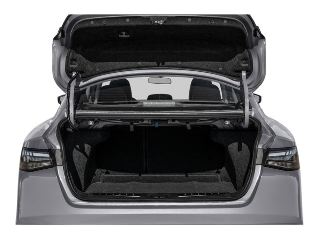 2026 Nissan Sentra SR - Photo 8