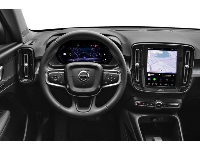 2026 Volvo XC40 SUV 