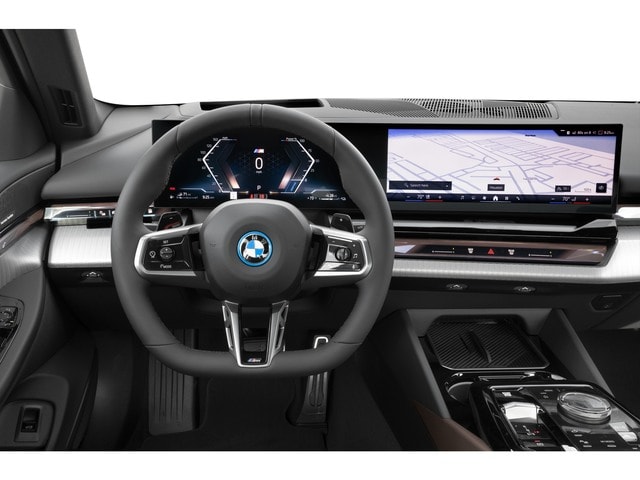 2027 BMW 550e Sedan 