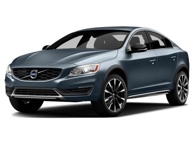 Edmunds Com Reviews All New 17 Volvo S60 Cross Country Luxury Sedan Pedersen Volvo Cars