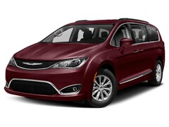 2020 Chrysler Pacifica Touring L Plus Van Passenger Van