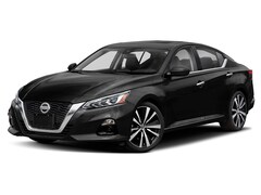 Used 2020 Nissan Altima 2.0 Platinum Sedan for Sale in San Rafael, CA