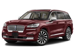 Used 2021 Lincoln Aviator for sale in St. Paul