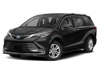2021 Toyota Sienna Limited 7 Passenger Van