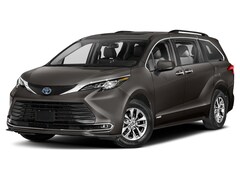 Used 2021 Toyota Sienna XLE 7 Passenger Van For Sale in Mansfield, OH