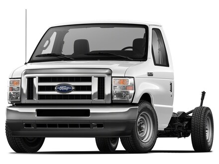 2022 Ford E-350SD Base Cab/Chassis