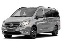 2022 Mercedes-Benz Metris Van Passenger Van
